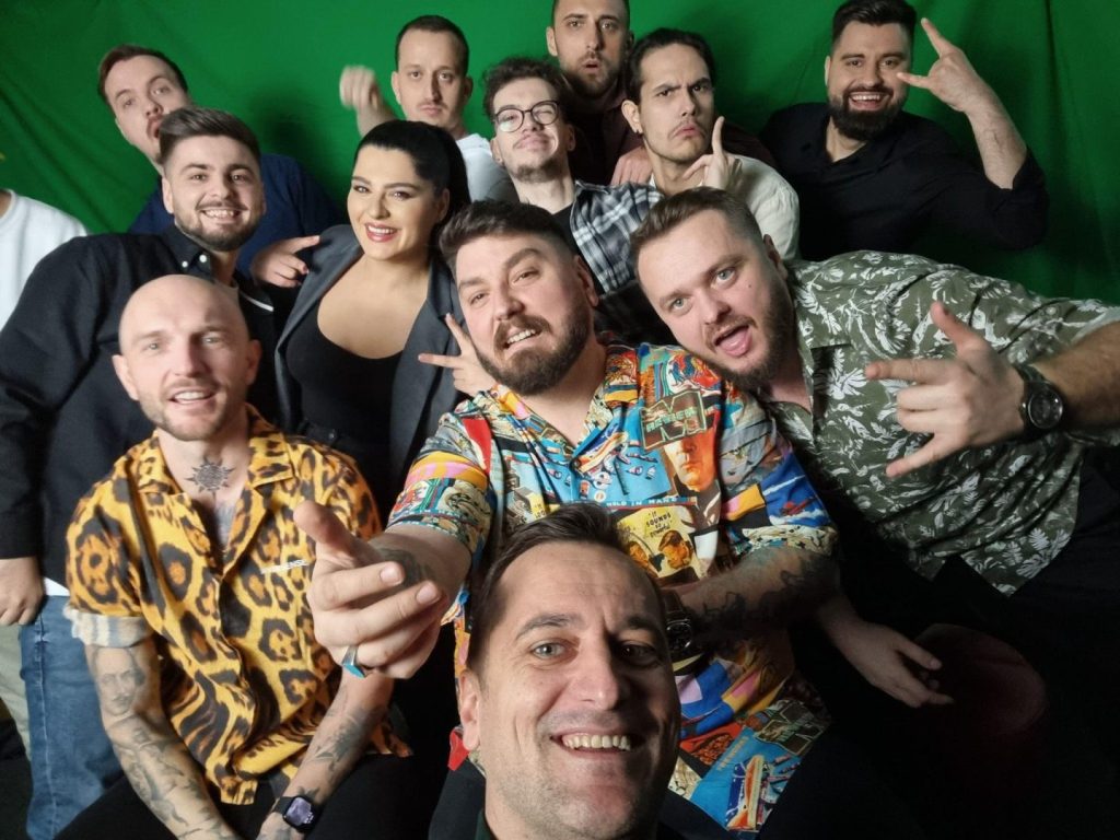 Branding prin umor: De ce Headline Management este partenerul ideal pentru brandurile care renunță la reclama clasică