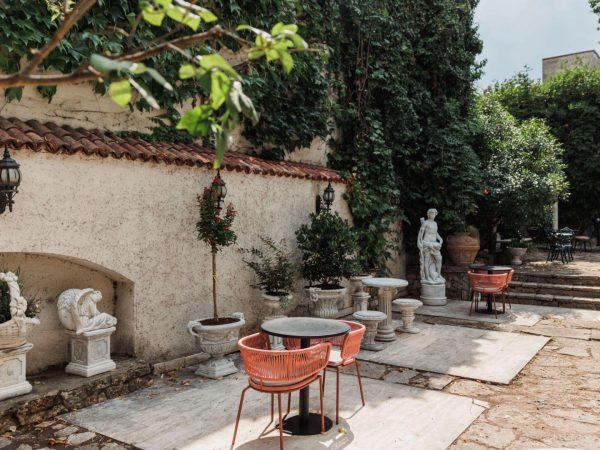 Evenimente Corporate la EkoGroup Vila: Un Ambient Perfect pentru Afaceri